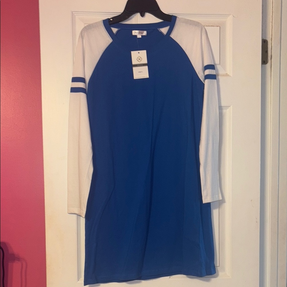 Stewart Simmons Blue & White Long Sleeve Dress